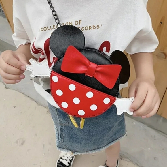 Kid crossbody bags in STOCK💕 - Picture 3 of 5